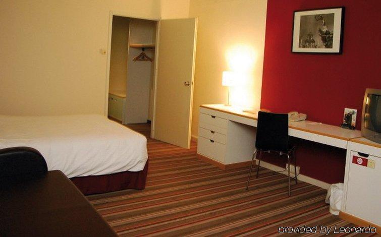 Hampton'S Hotel Namur Wépion Habitación foto