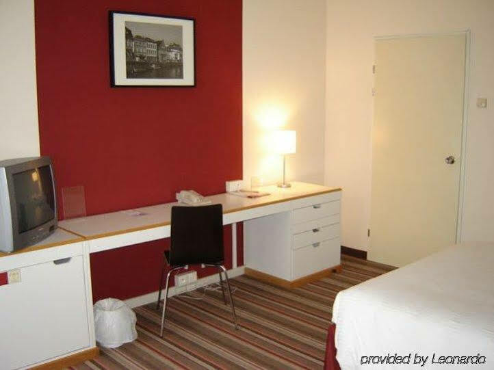 Hampton'S Hotel Namur Wépion Habitación foto